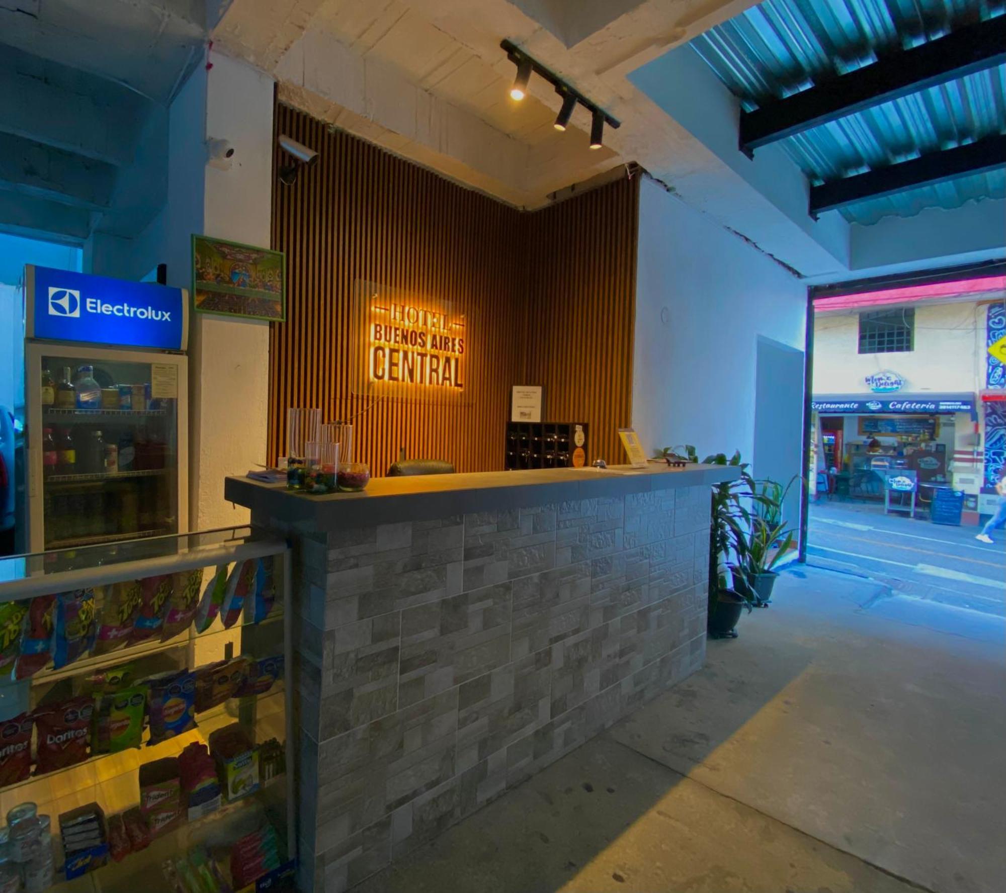 Hotel Buenos Aires Central Medellín Esterno foto