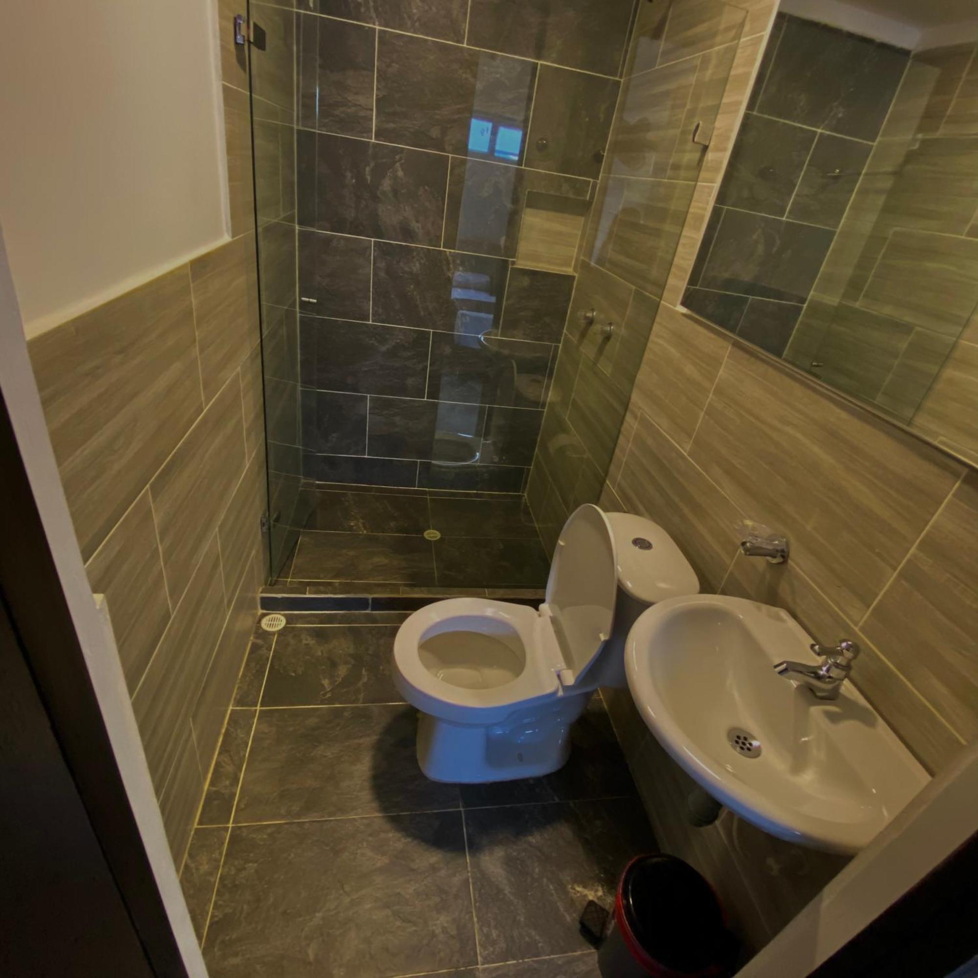 Hotel Buenos Aires Central Medellín Esterno foto